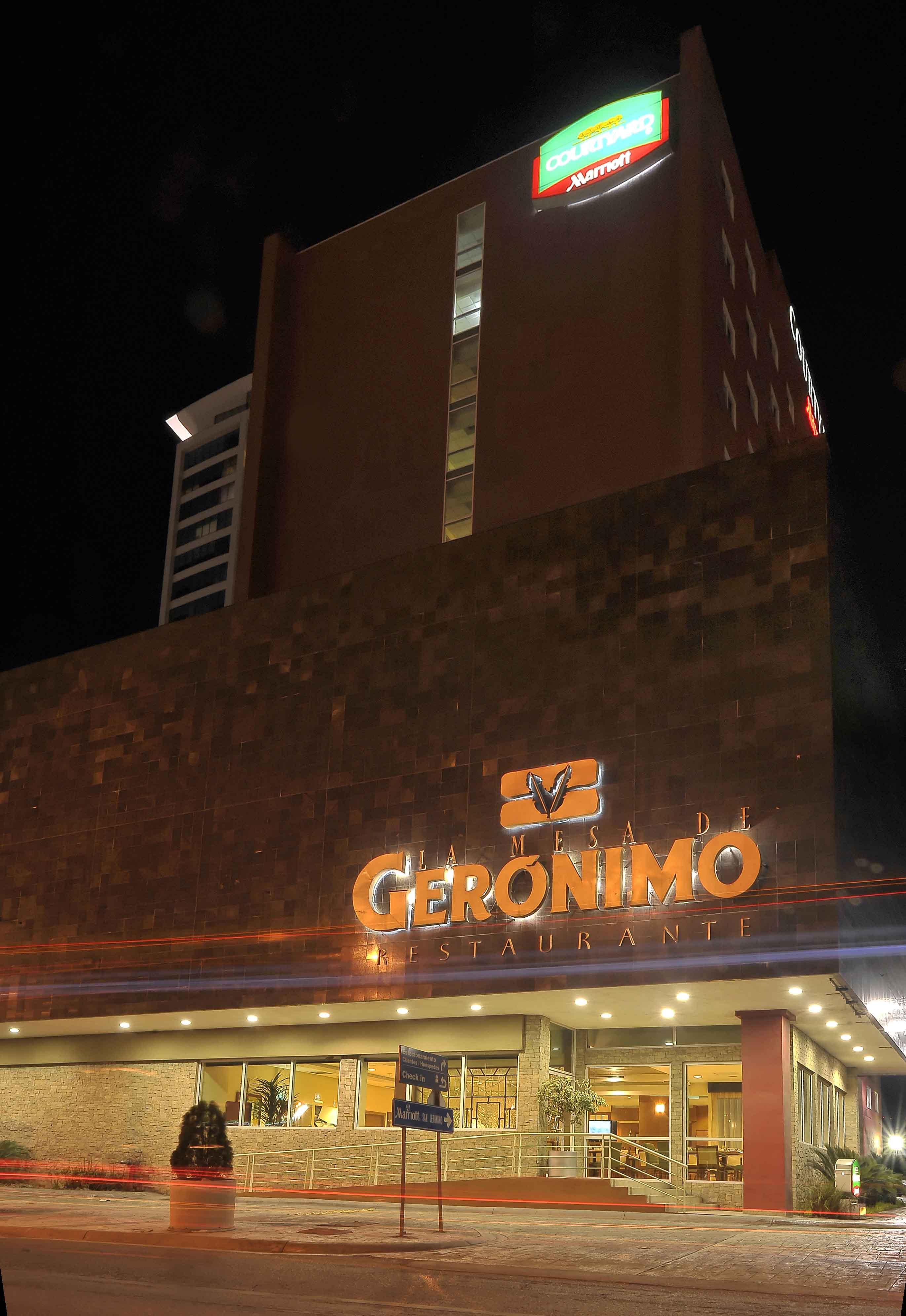 Courtyard Monterrey San Jeronimo Hotel Екстериор снимка