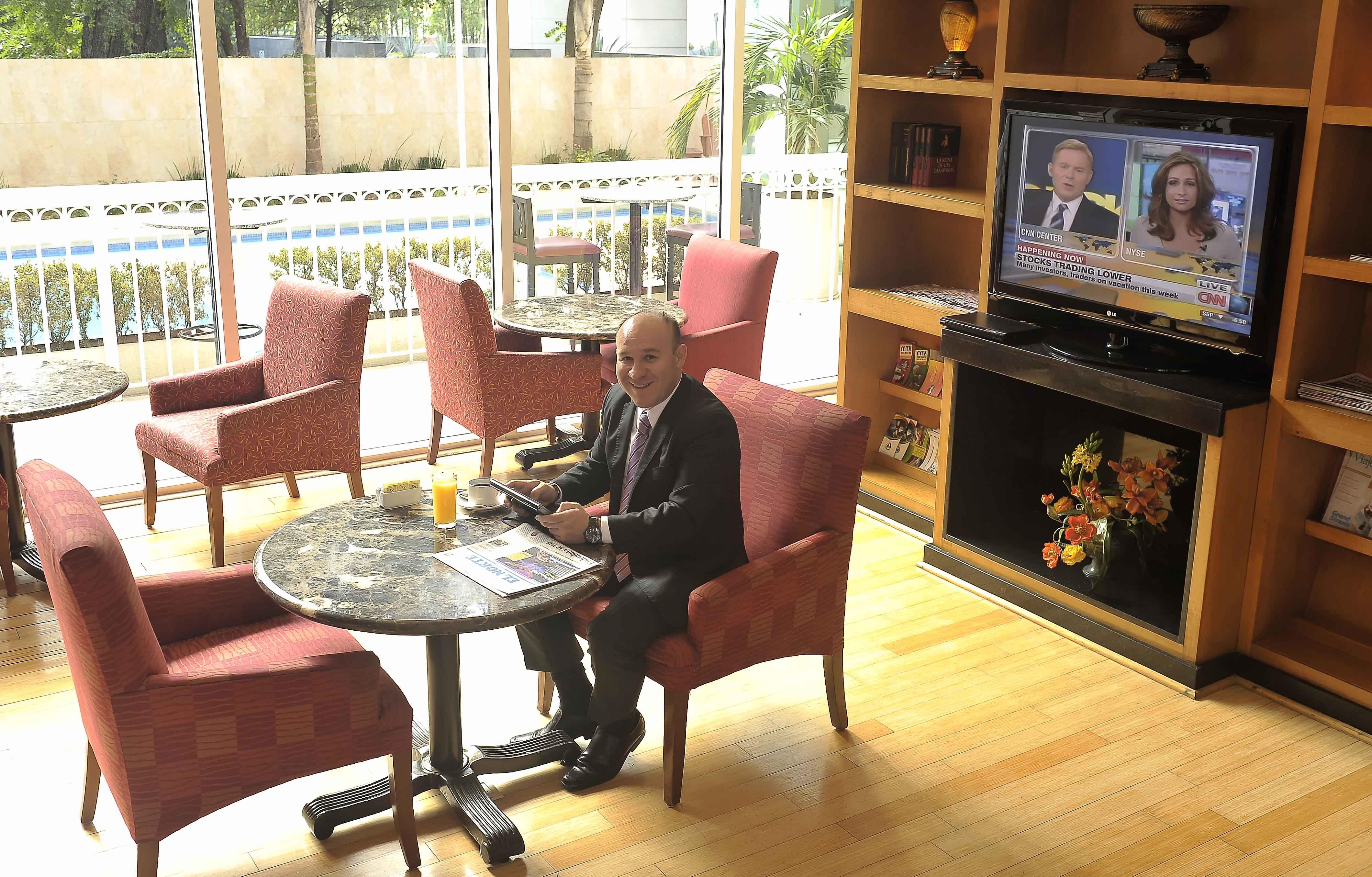 Courtyard Monterrey San Jeronimo Hotel Екстериор снимка
