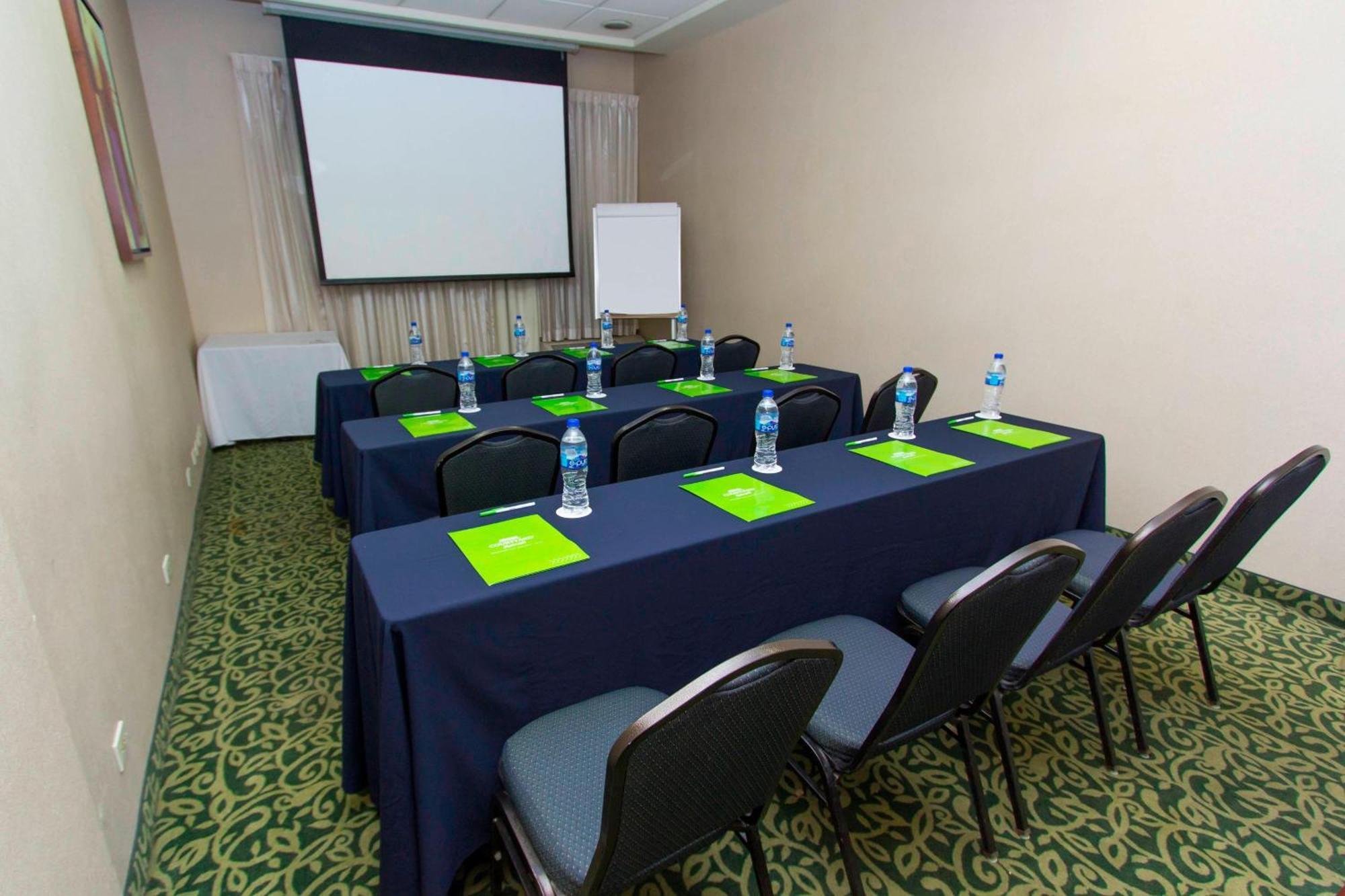 Courtyard Monterrey San Jeronimo Hotel Екстериор снимка