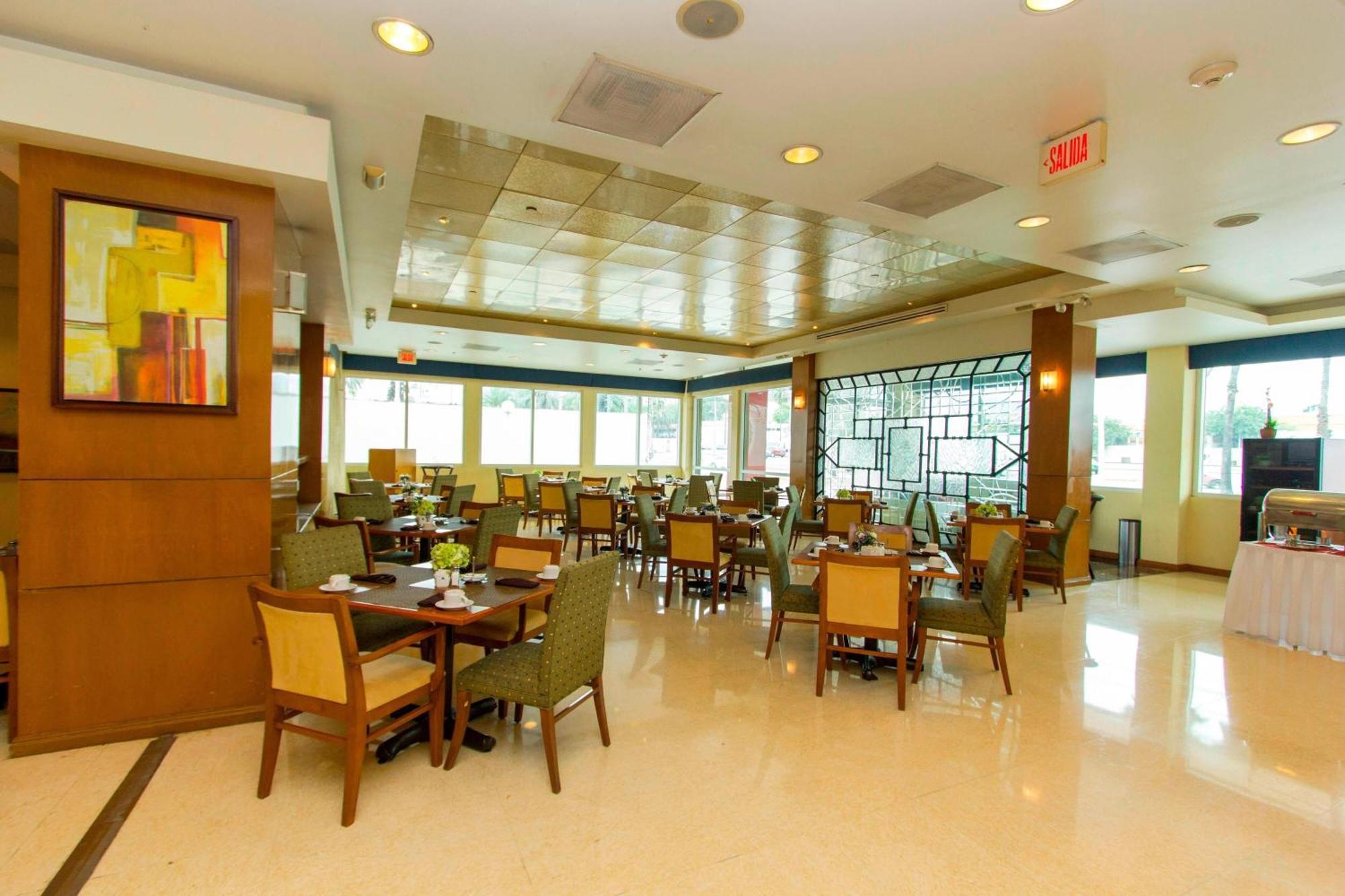 Courtyard Monterrey San Jeronimo Hotel Екстериор снимка